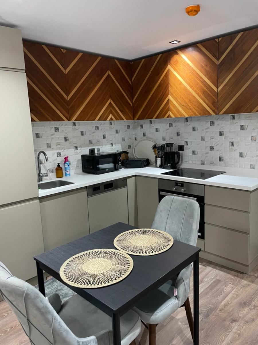 2 bedrooms apartment in 5 stars Hotel comfort - Housity