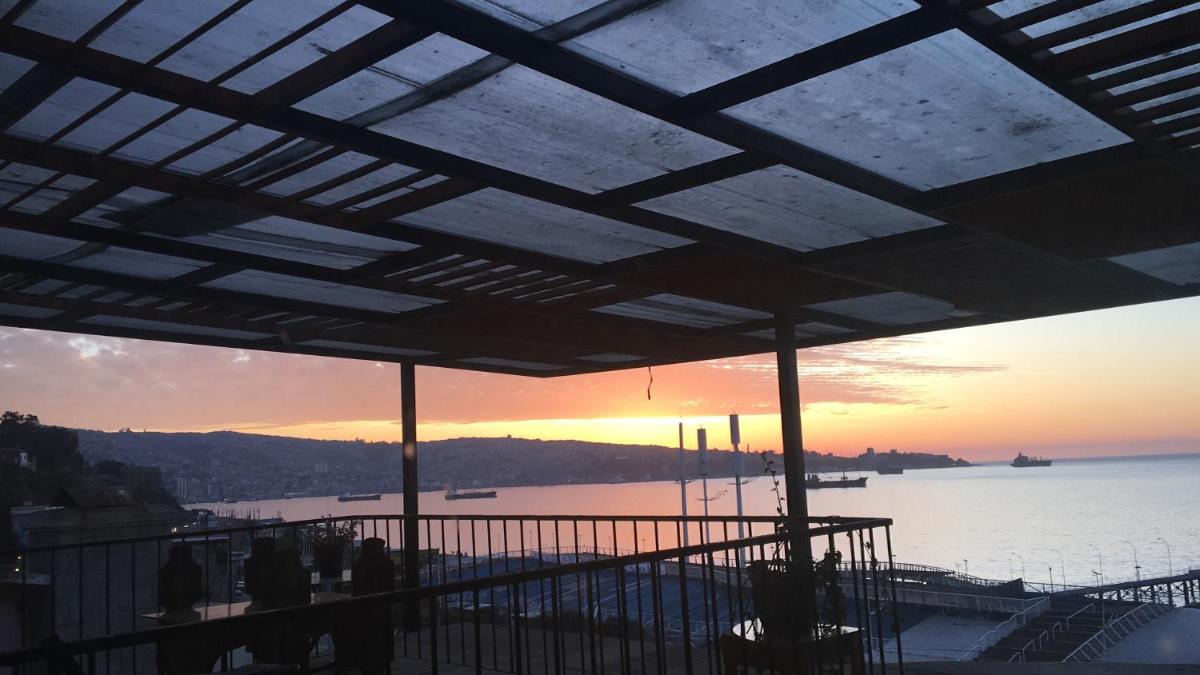 Casa Hostal Vista al Mar - Housity