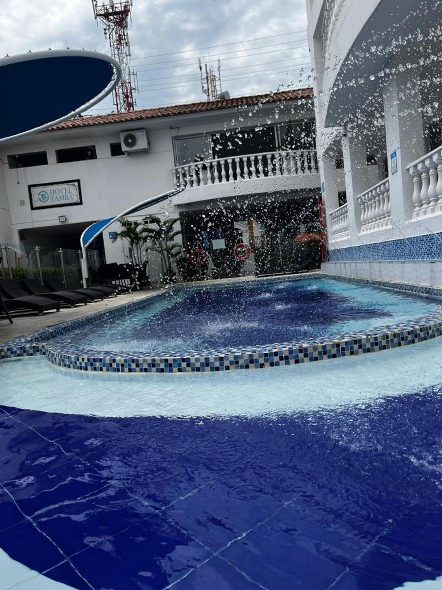 Hotel Zamba - Housity