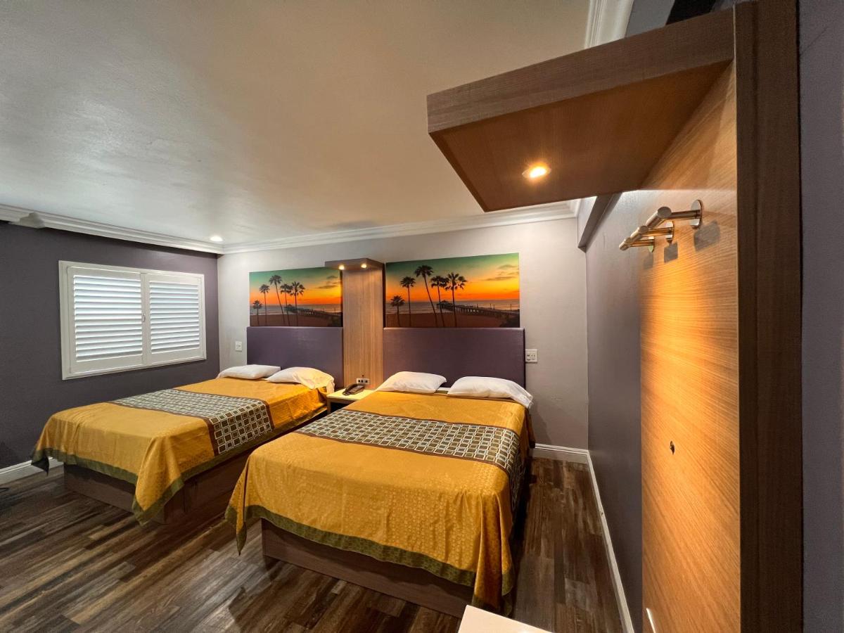 The Patio Motel - Los Angeles, LAX - Housity