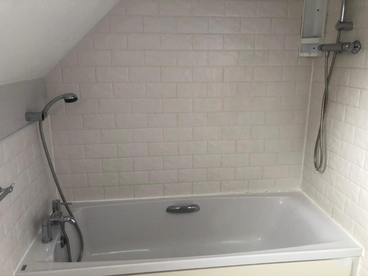 Cherry Tree house - Housity