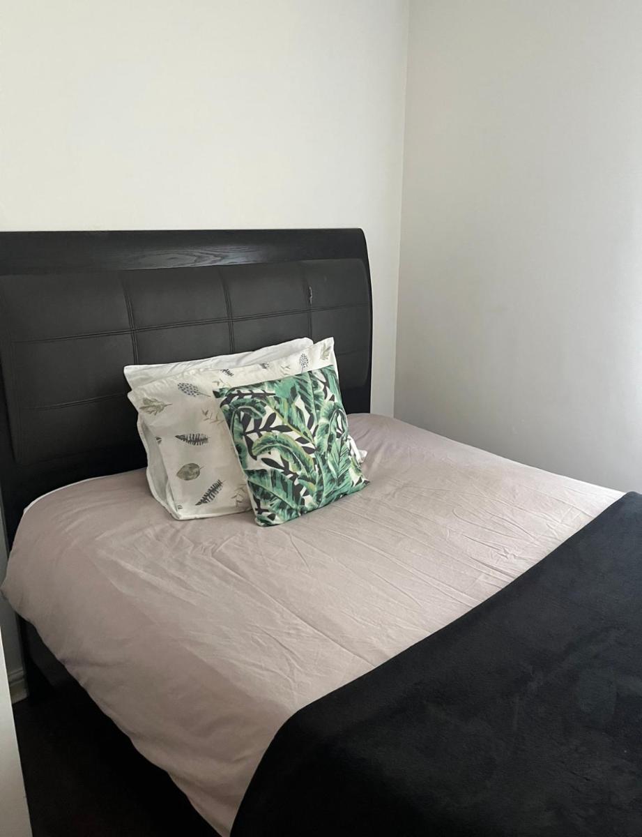 Private room in a share flat - Housity