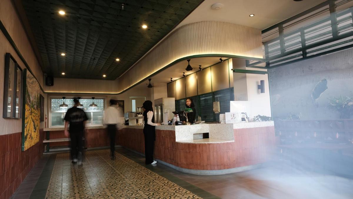The Win Hotel Surabaya - Housity