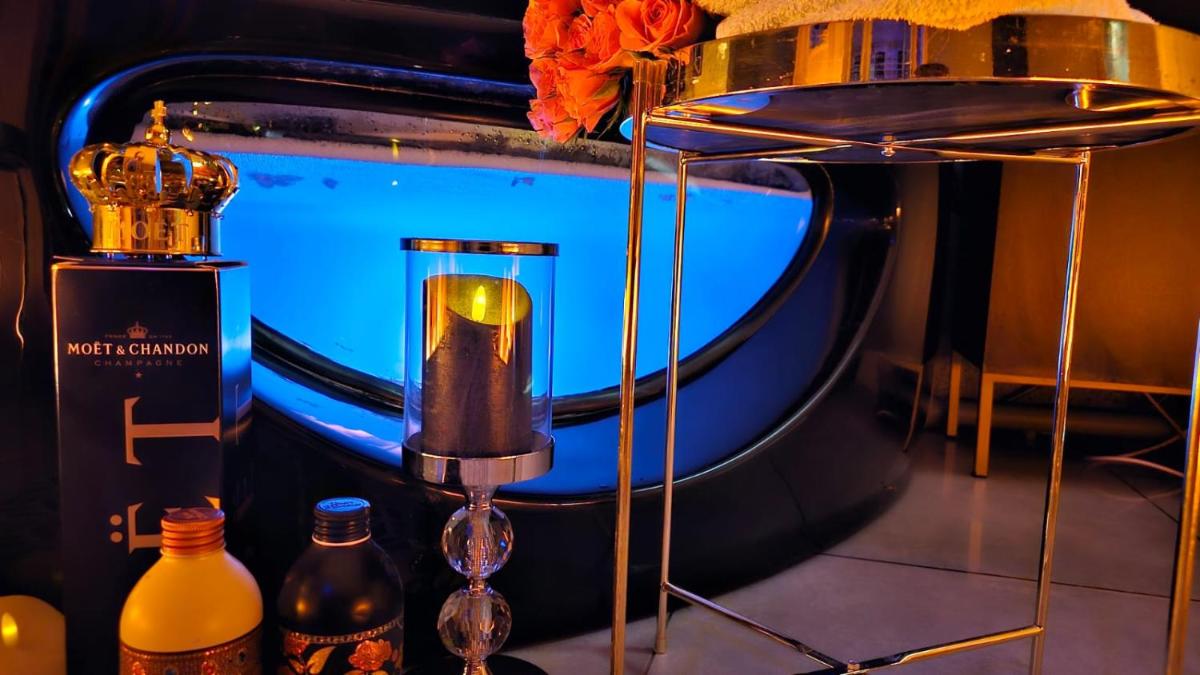 Grey Secret Champagne Apartament Spa - Housity