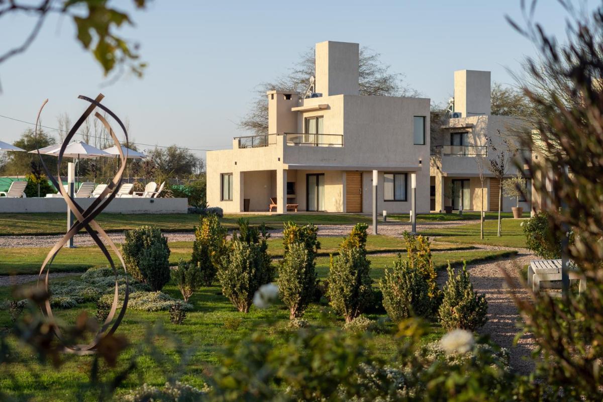 Casa Adela - Cabañas Resort - Hizvo