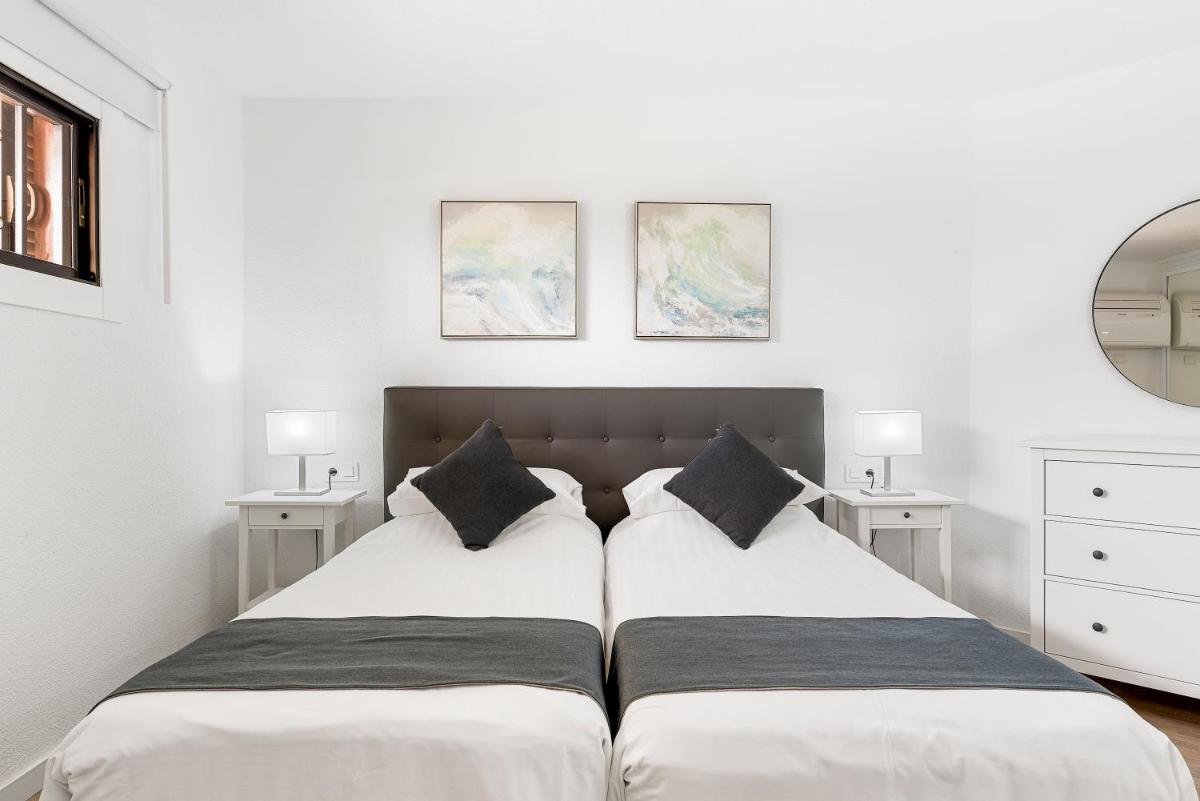Paloma Beach Apartments - Housity