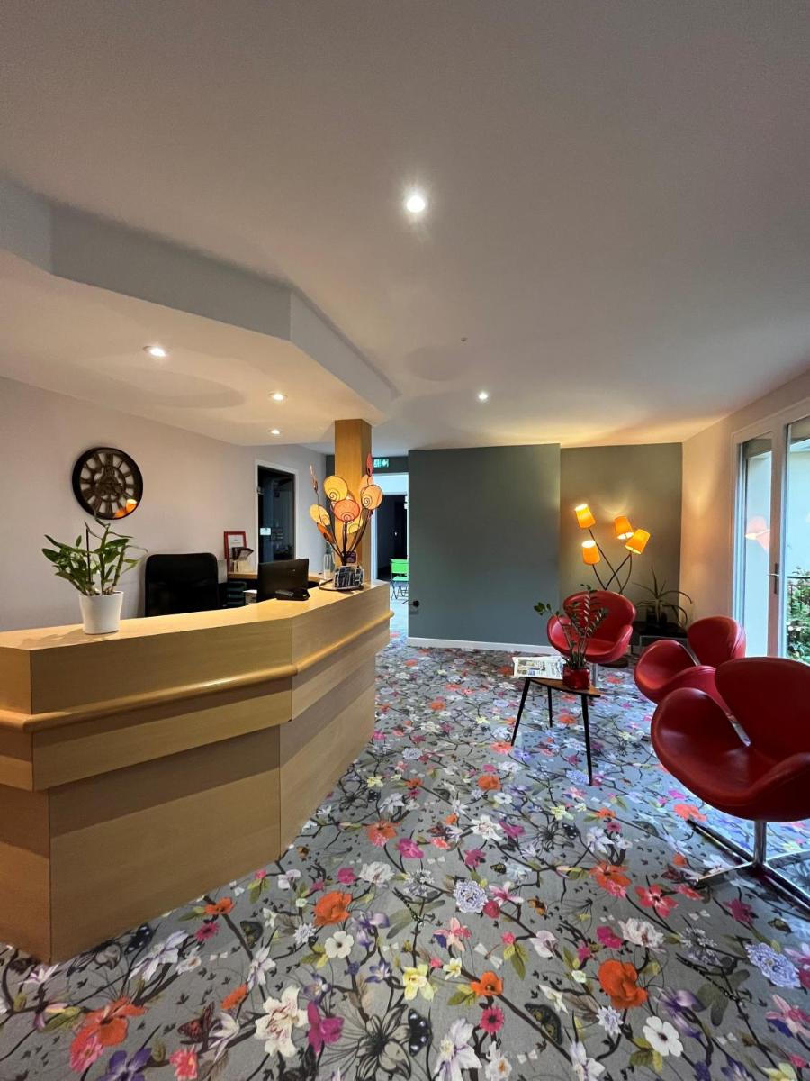 Contact Hotel Hôtel De Troyes - Housity