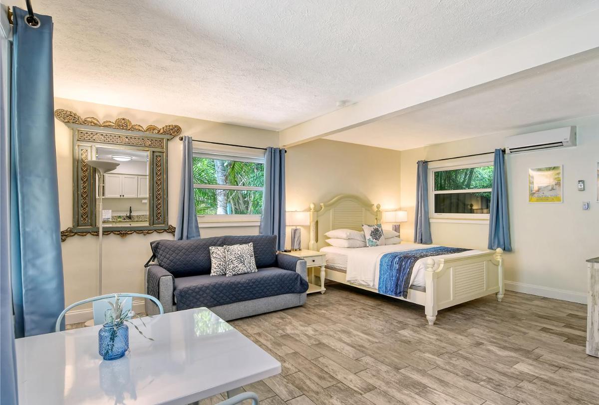 Siesta Key Palms Resort - Housity