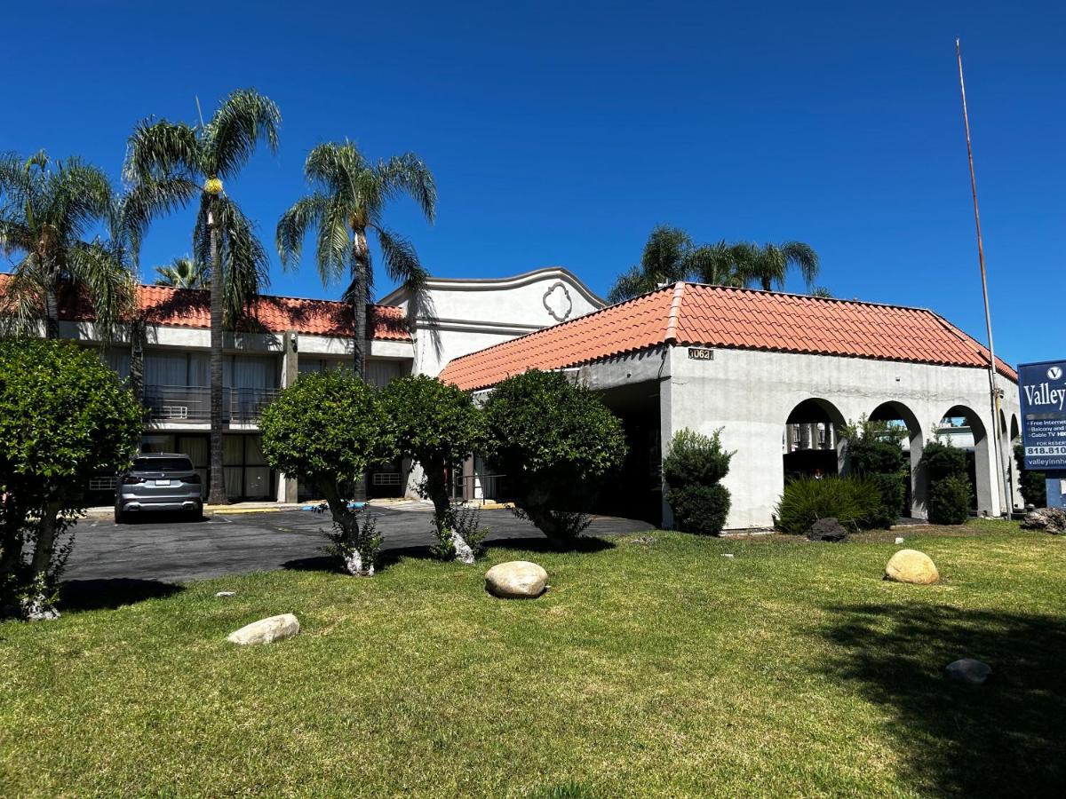 Valley Inn - Housity