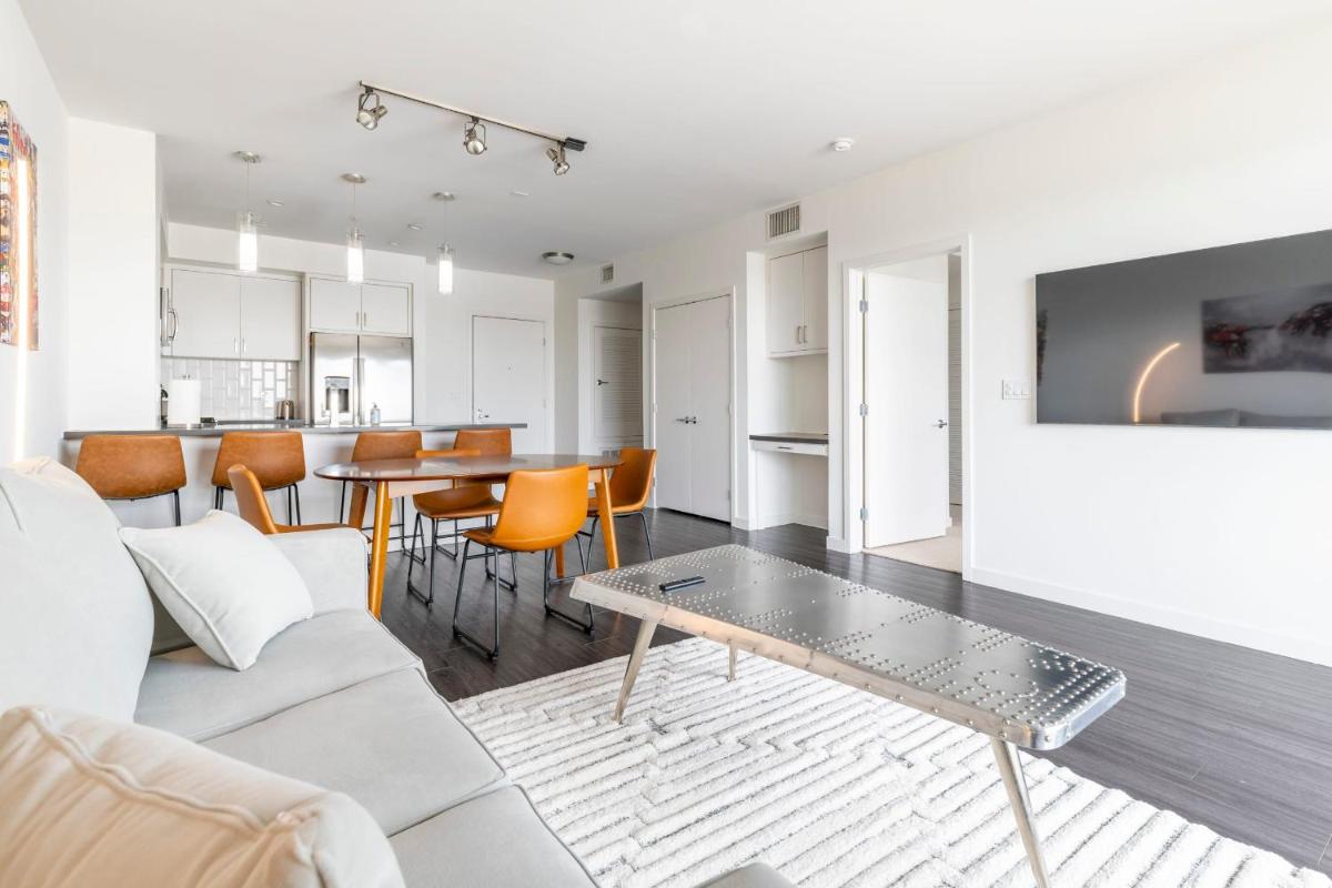 Suitetrails - Brand New Luxury Apartment WeHo