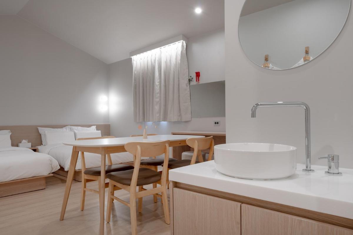 Cheonan Aank Hotel Seongjeong - Housity