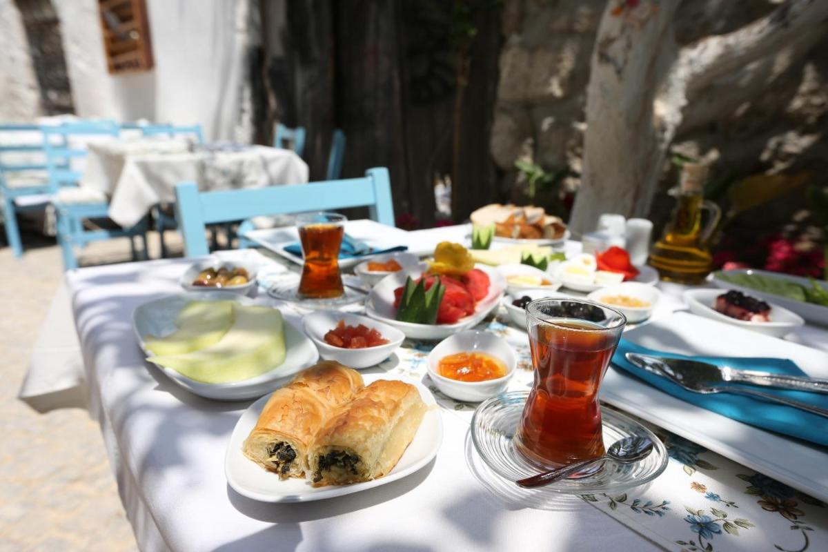 Galya Otel Alacati - Housity