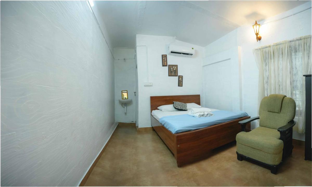 Waves and Shores Beach Villa - Hizvo