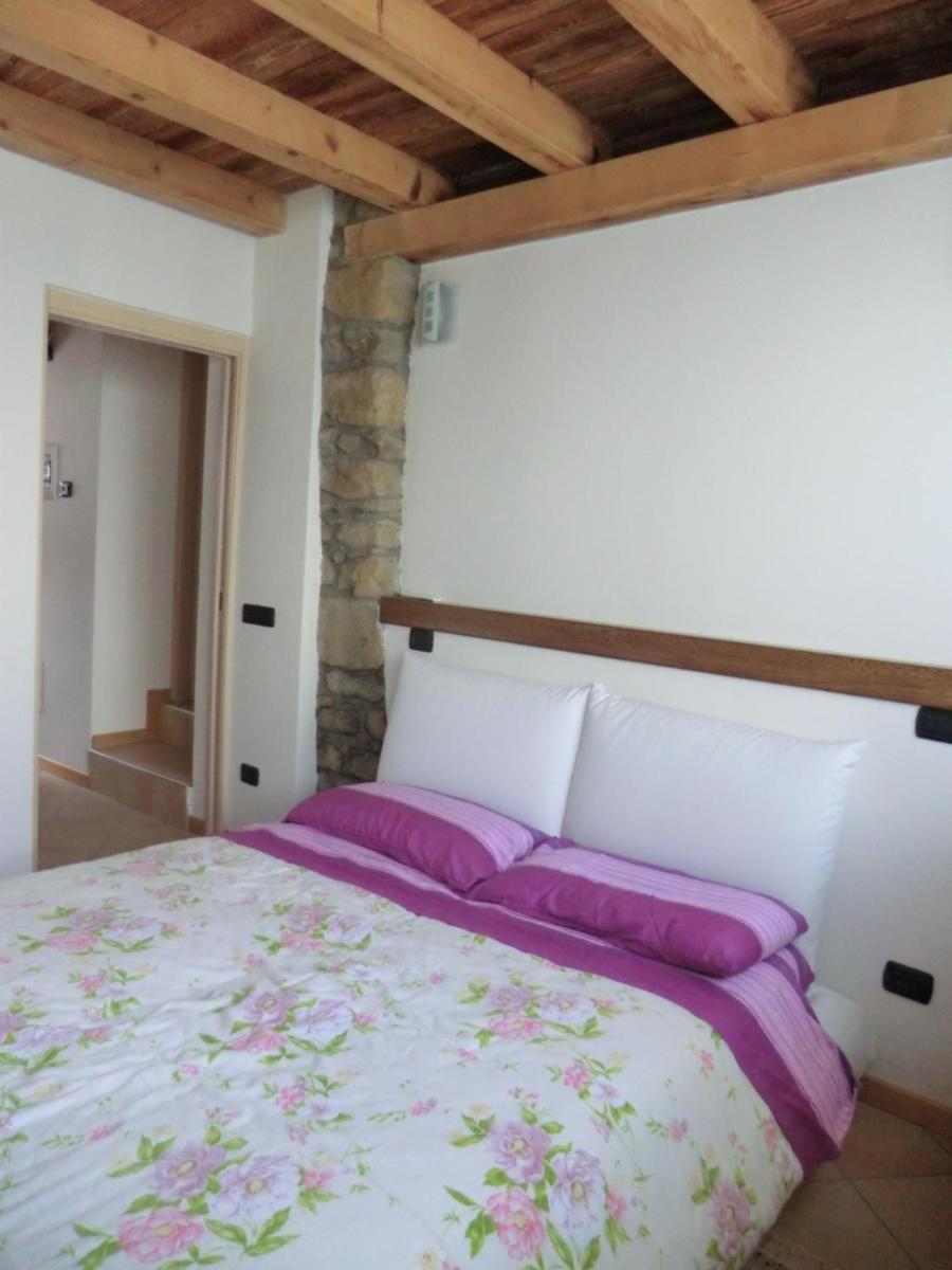 B&B Le Peschiere - Housity
