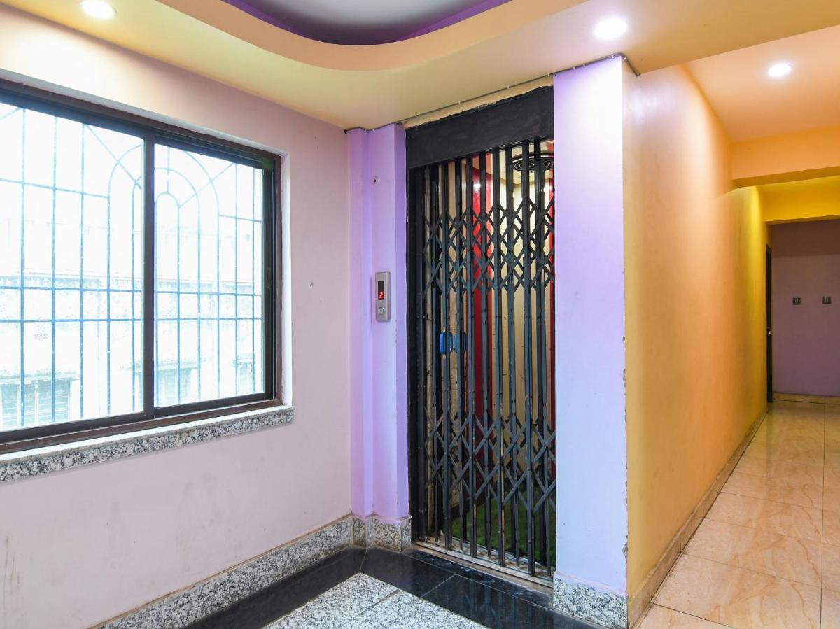 OYO Flagship Hotel Red Velvet - Housity
