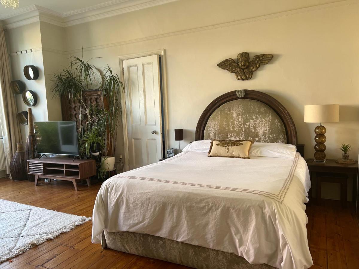 LondonHomeGardens - Housity