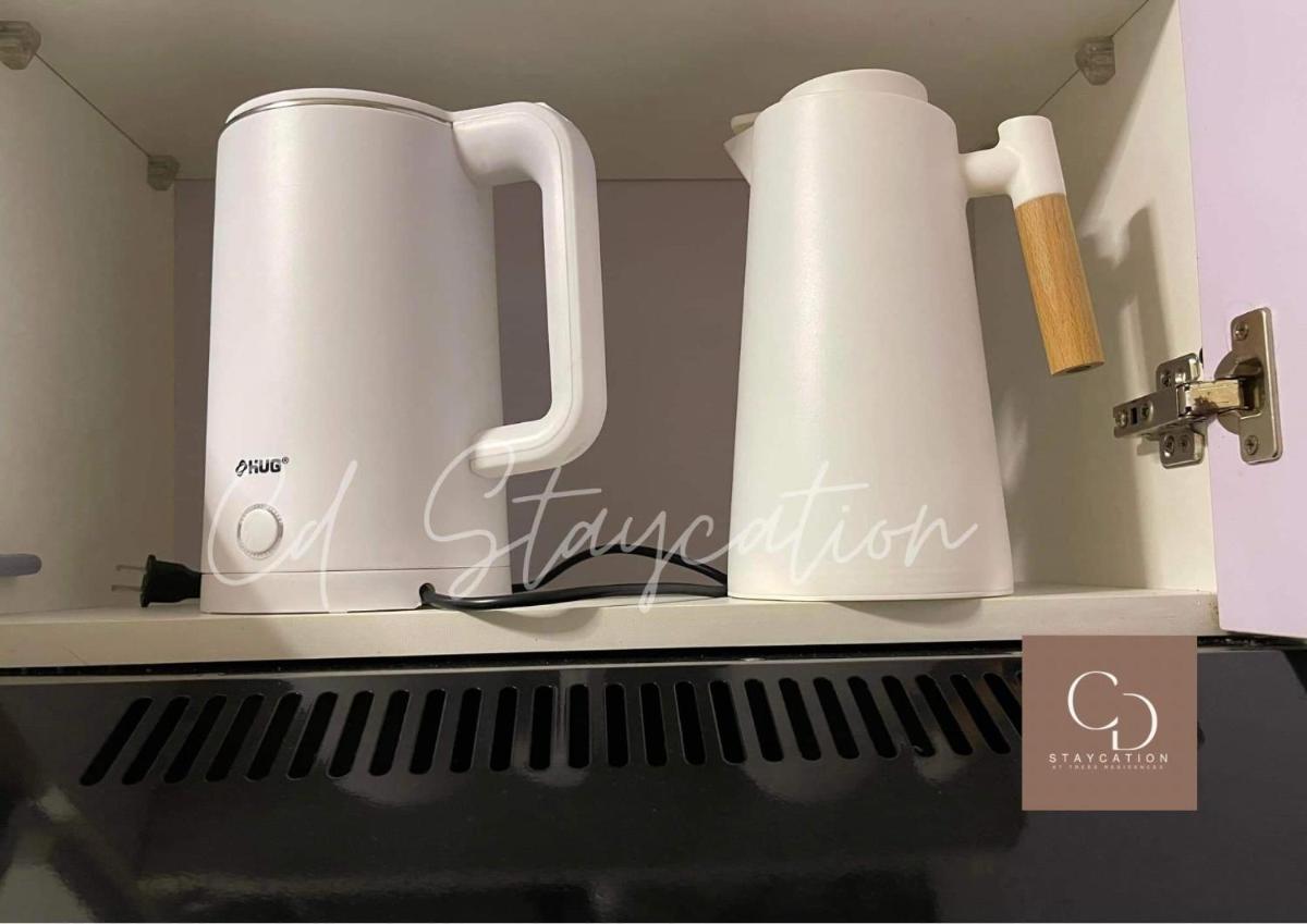 Suitetrails - CD Staycation - Unit 1 at Trees Residences