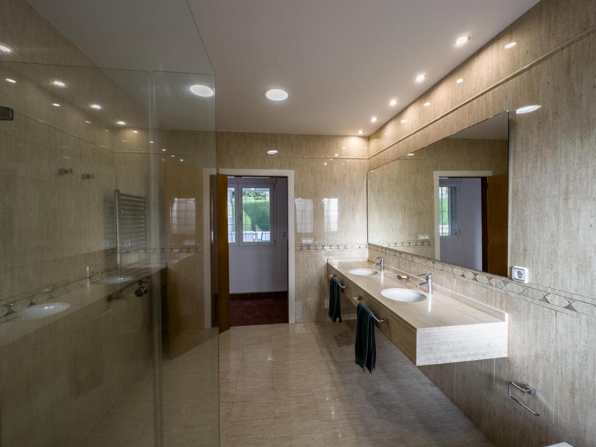 Suitetrails - Villa con piscina, jardín y aire acondicionado en La Eliana-L'Eliana