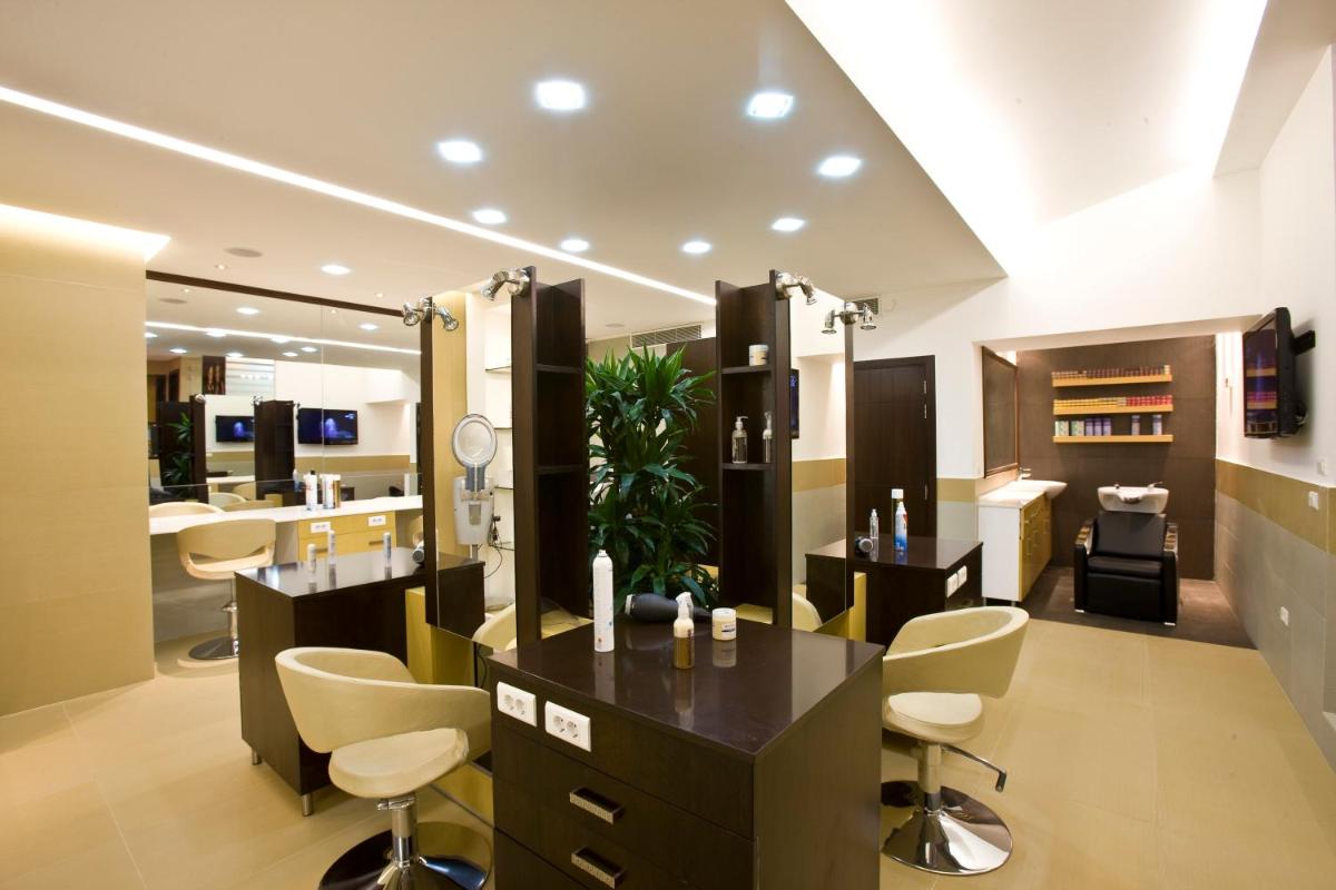 Bliss 3000 Furnished Studios - Housity
