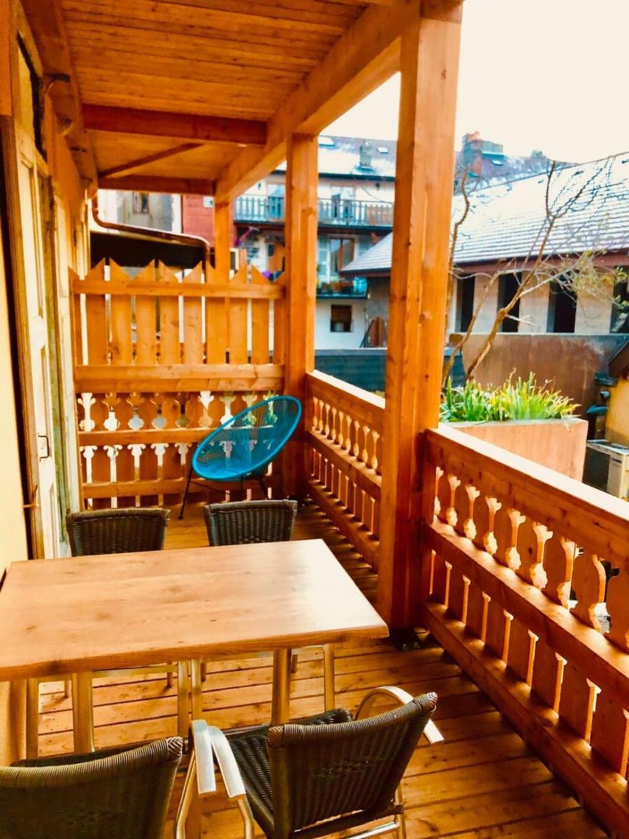 Le Royale w balcony - Housity