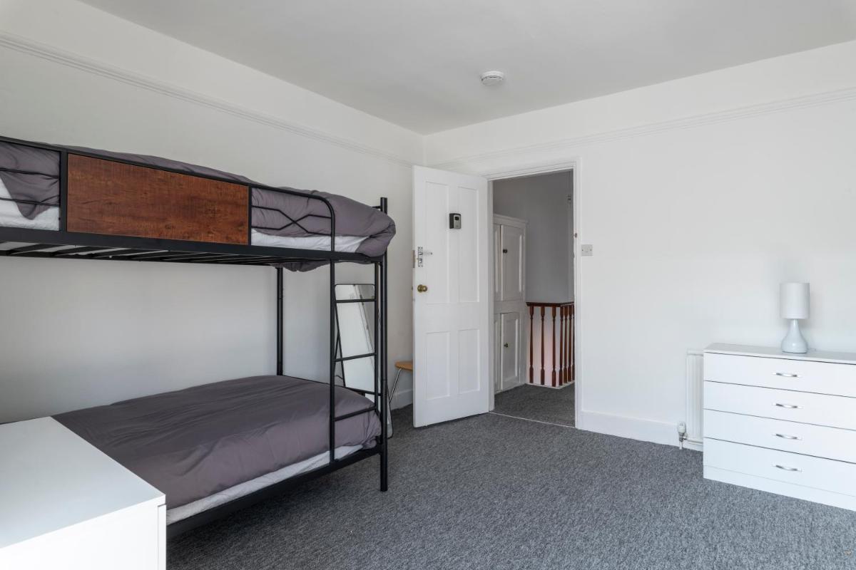 Quality Stay Rooms - Housity