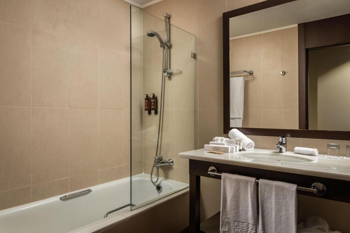 Un baño de ALEGRIA Palacio Mojacar - Adults Only