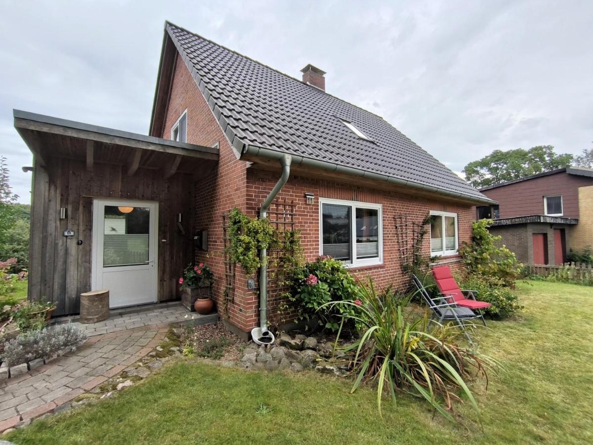 Ferienzimmer Neuhaus - Unterkunft für Wanderer - Housity
