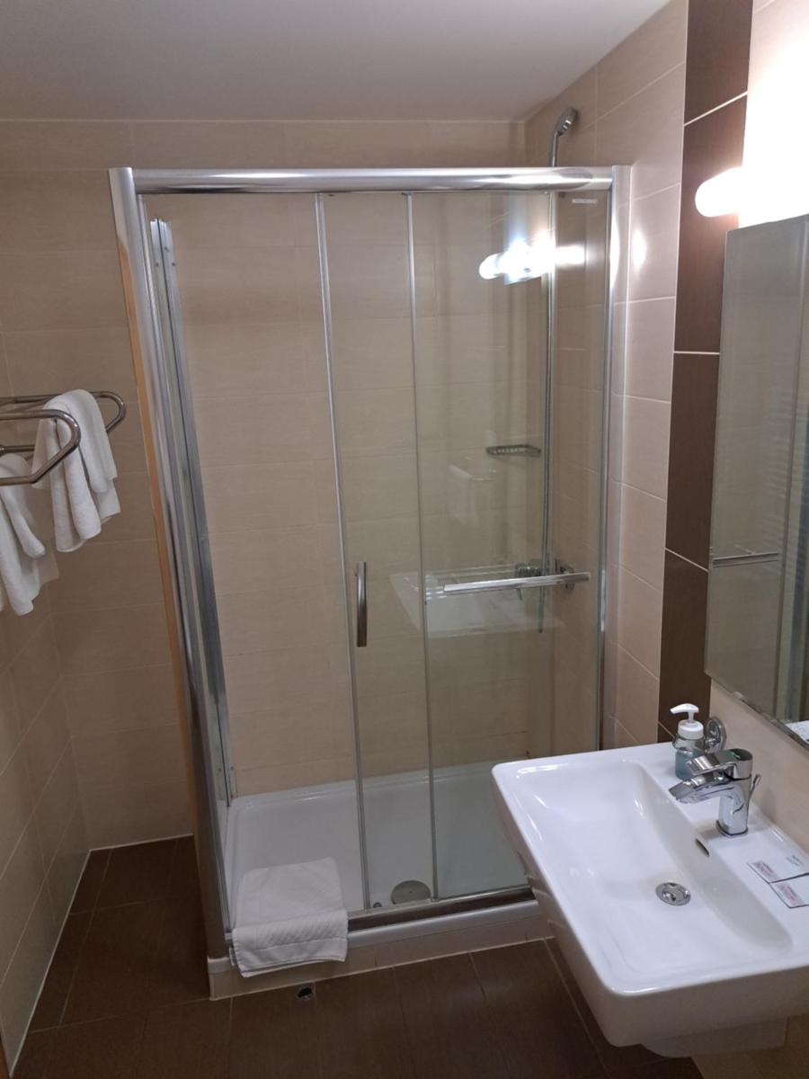 Hotel Garić - Housity