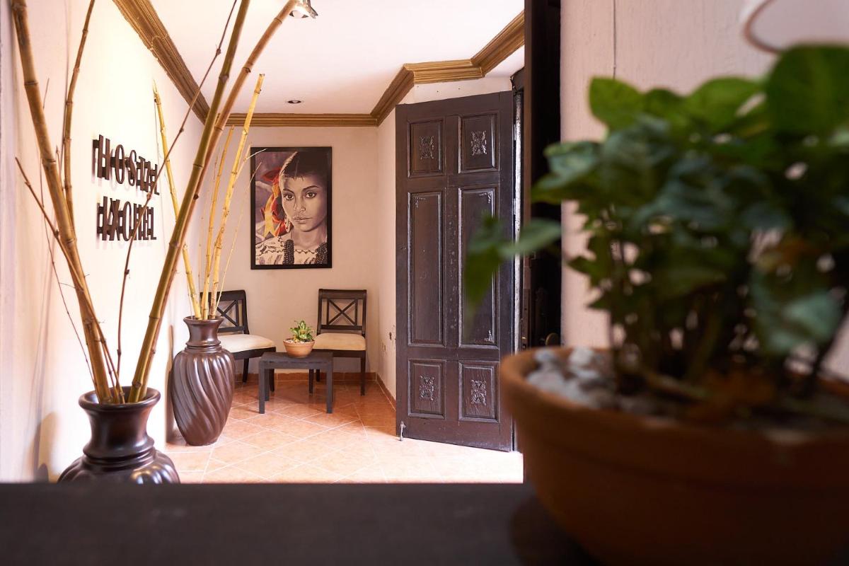 Hostal Ixchel - WiFi, Hot Water, AC, in Valladolid Downtown - Housity