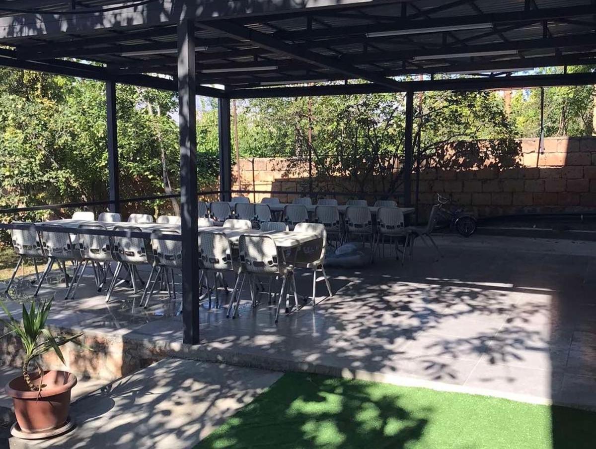 ASHTARAK REST ZONE - Housity