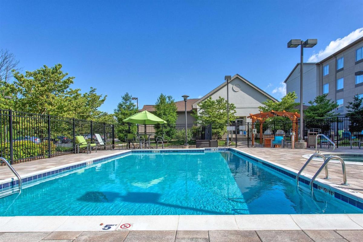 Homewood Suites by Hilton Leesburg - Housity