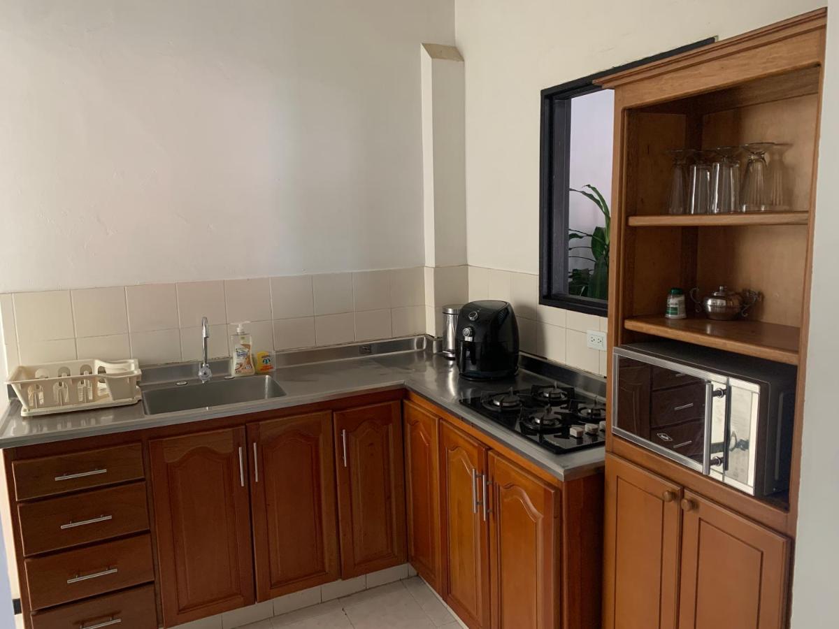 Suitetrails - Casa linda jardín