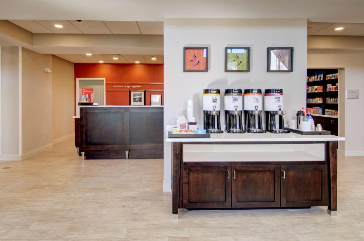 Hampton Inn & Suites Springfield Downtown - Housity