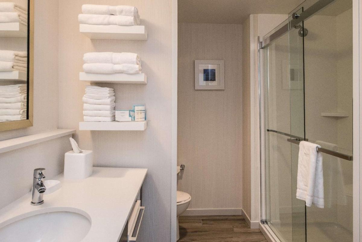 Hampton Inn - Paragould - Housity