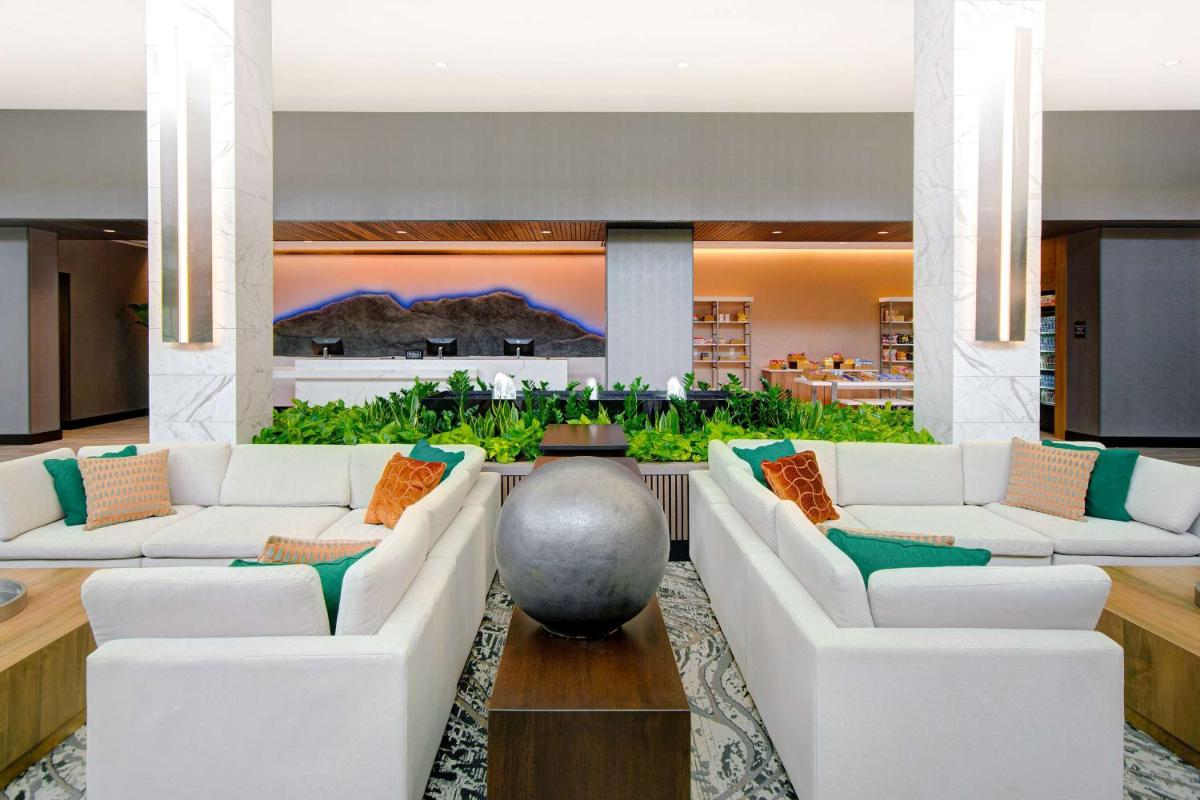 Embassy Suites By Hilton Alpharetta Halcyon - Housity