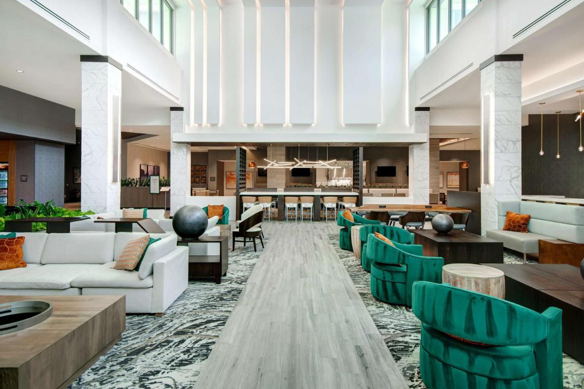 Embassy Suites By Hilton Alpharetta Halcyon - Housity
