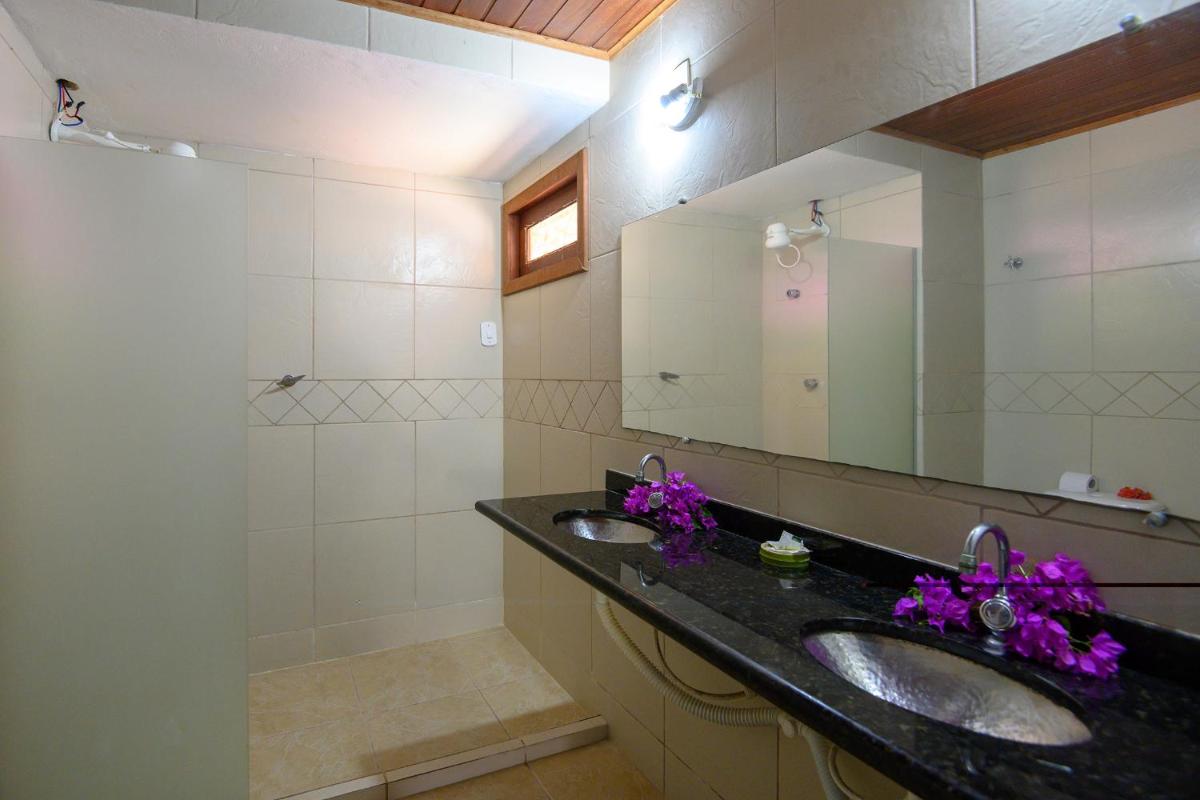 LAGO HOTEL - Housity