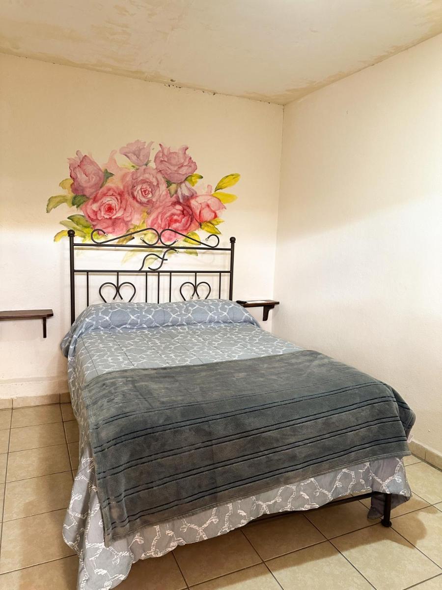 Hotel “El Dorado” - Housity