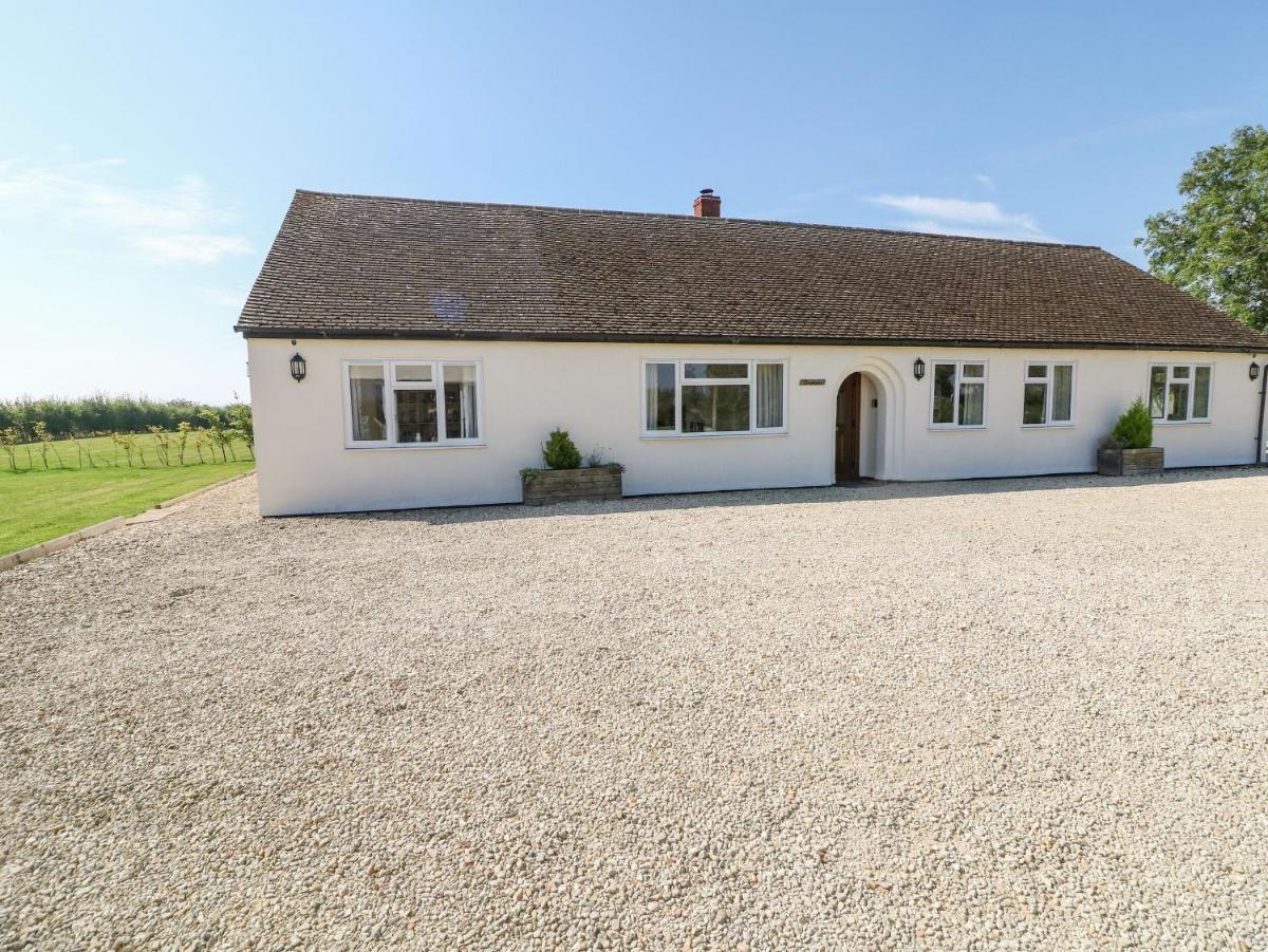 The Clealings - Housity