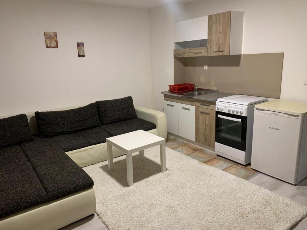 Suitetrails - DND Apartman II