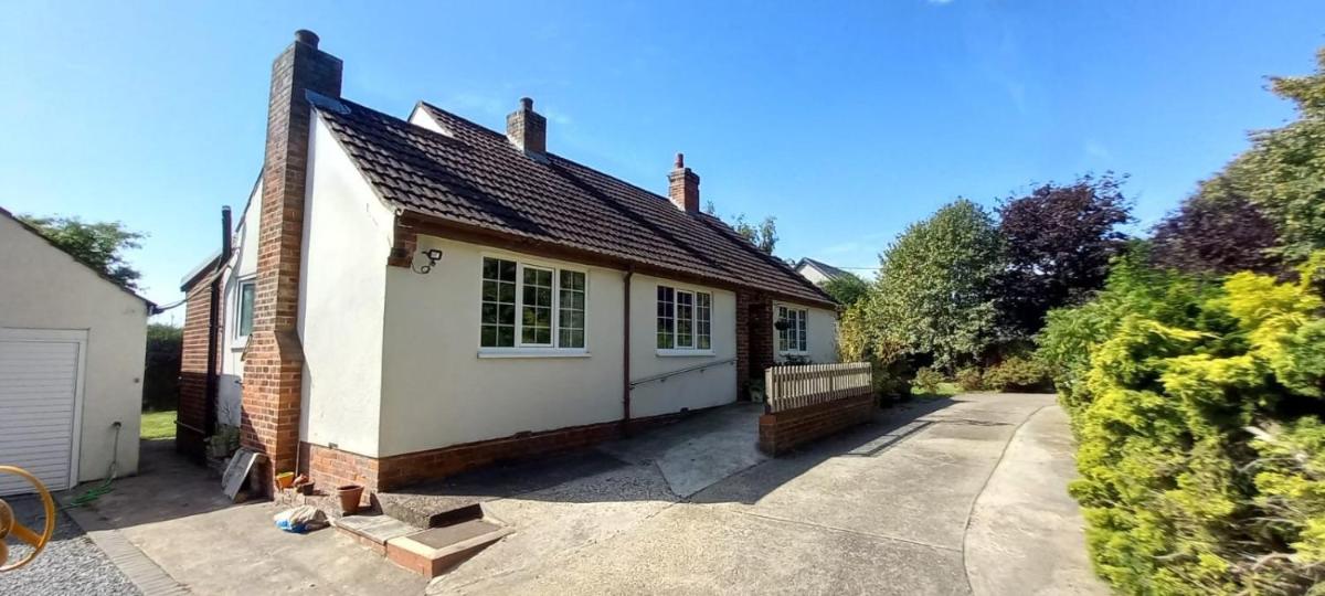 Millfields cottage and garden - Housity