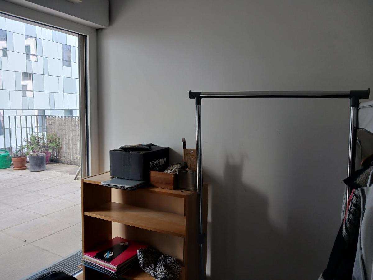 chambre d'hôte / B&B Massy 1 minute gare TGC/RER - Housity