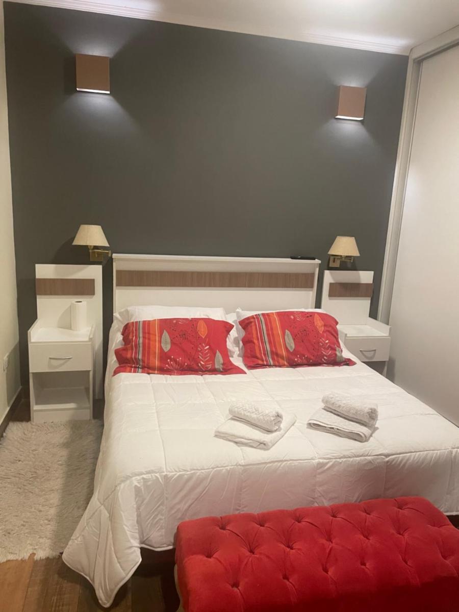 Manolo - Housity