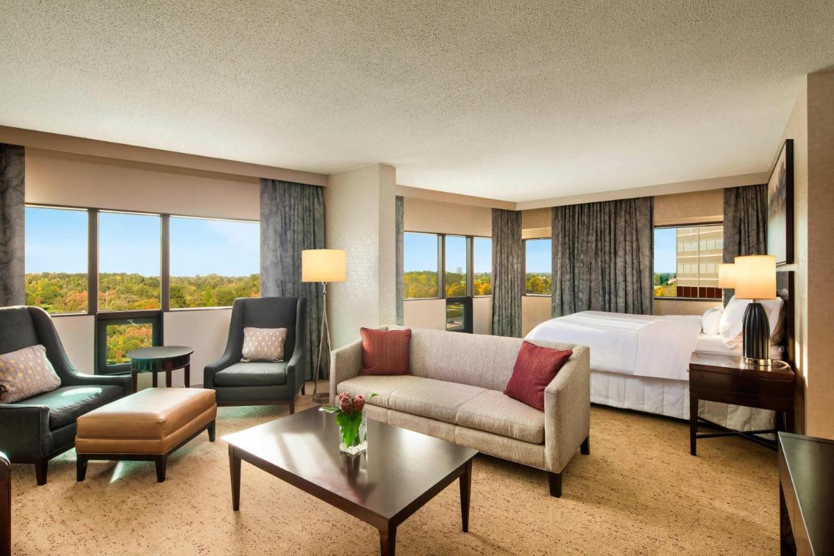 The Westin Southfield Detroit - Housity