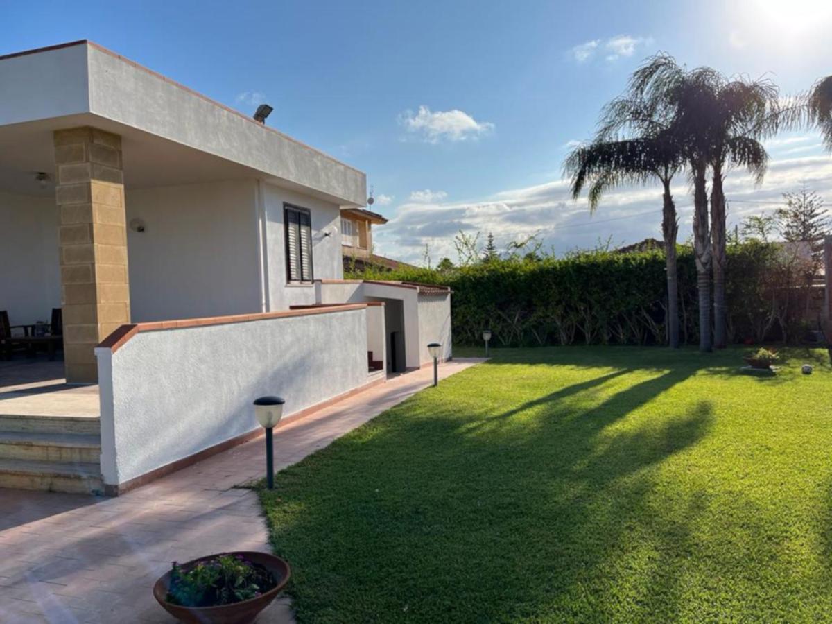 Villa Capri Holiday Home - Housity