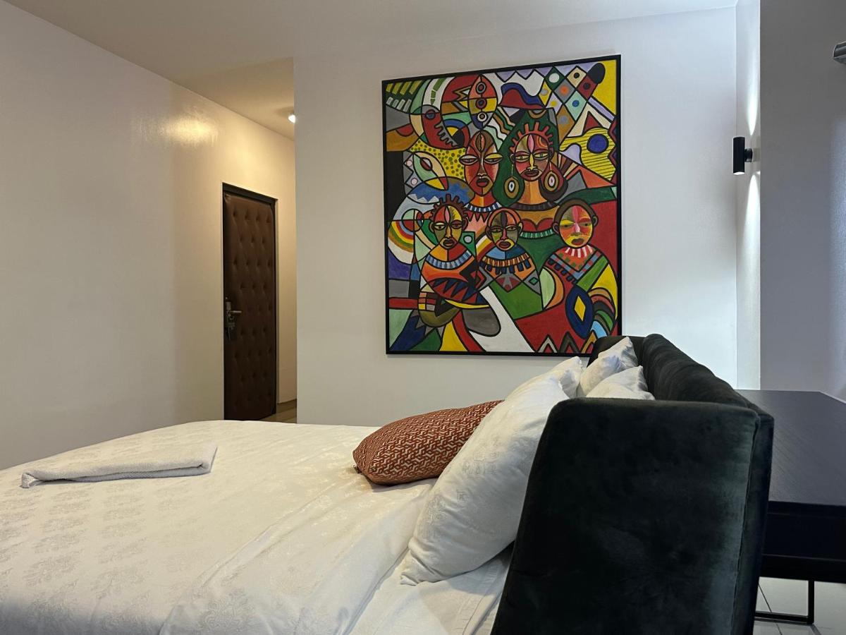Guided Hospitality - Luxury Accommodations - Housity