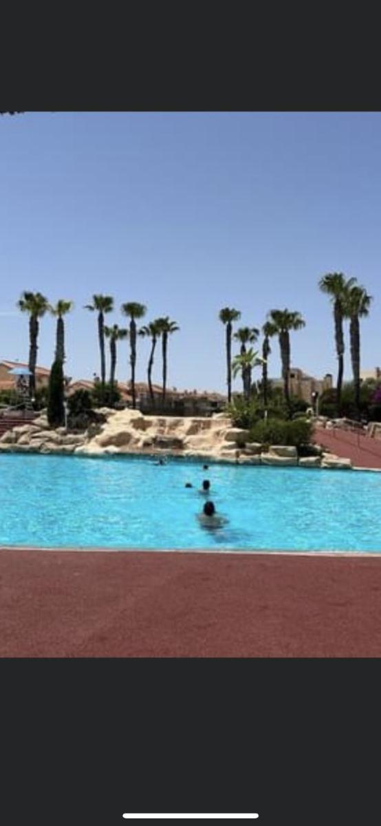Nice house with amazing Swimming pool/ just 5 min from Beach - Housity