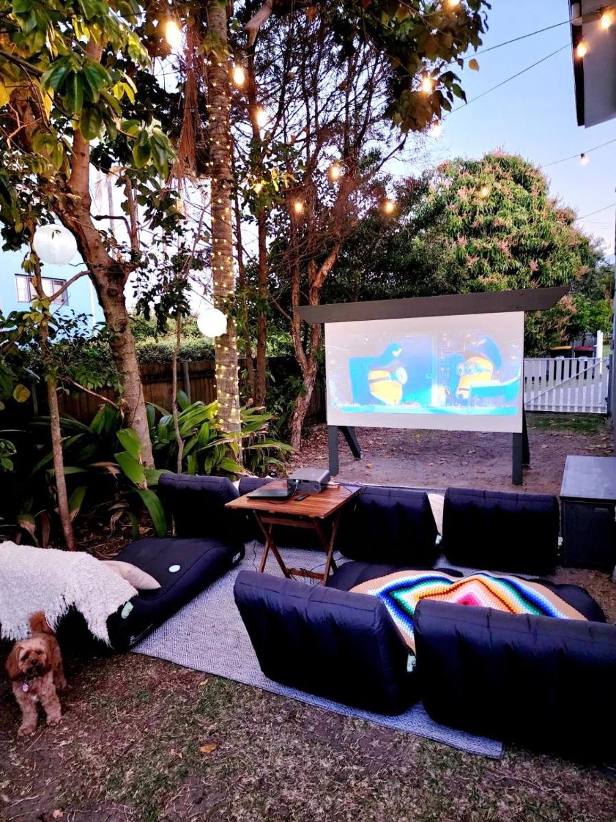Stunning Beach House & Glamping tent - Sunshine Coast - Housity