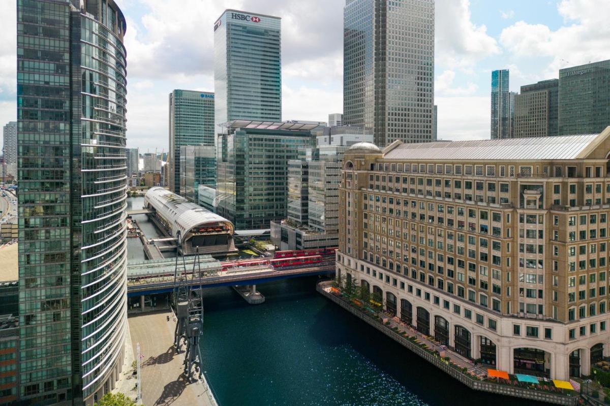 London Marriott Hotel Canary Wharf - Housity