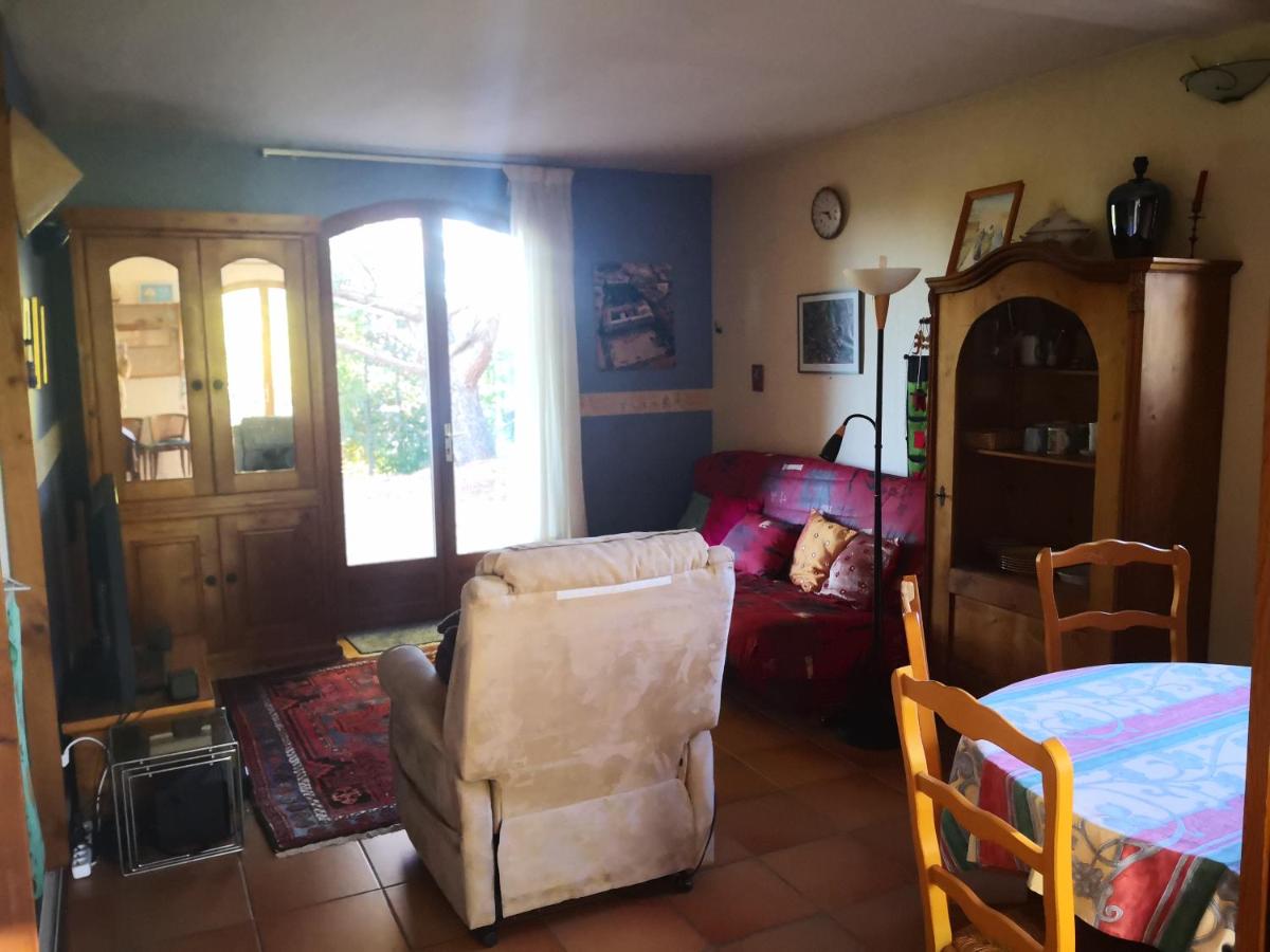 Gîte indépendant - services dîner et petit-déjeuner possible - Housity